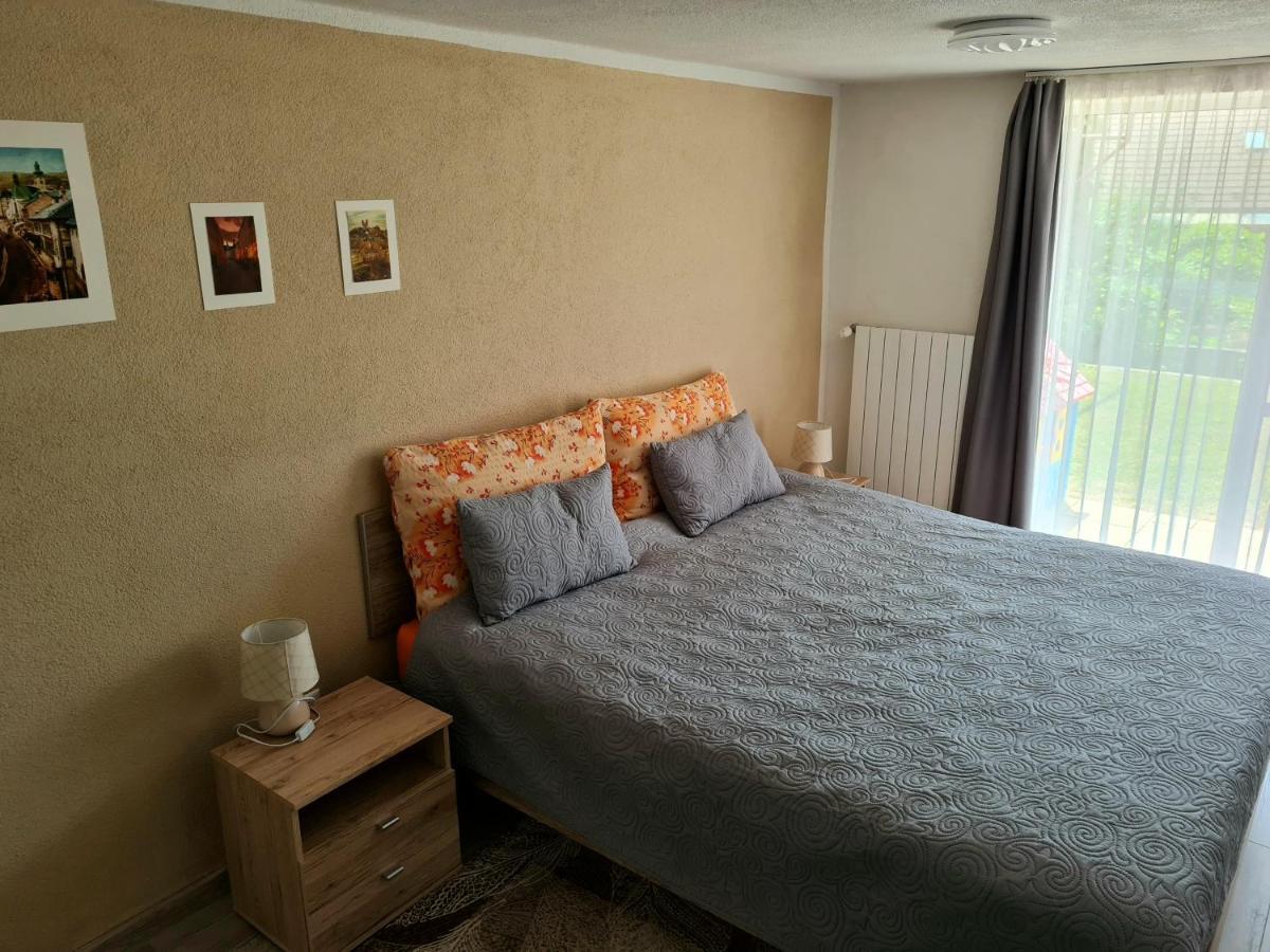 Apartman Pri Kalvarii Банска-Штьявница Экстерьер фото