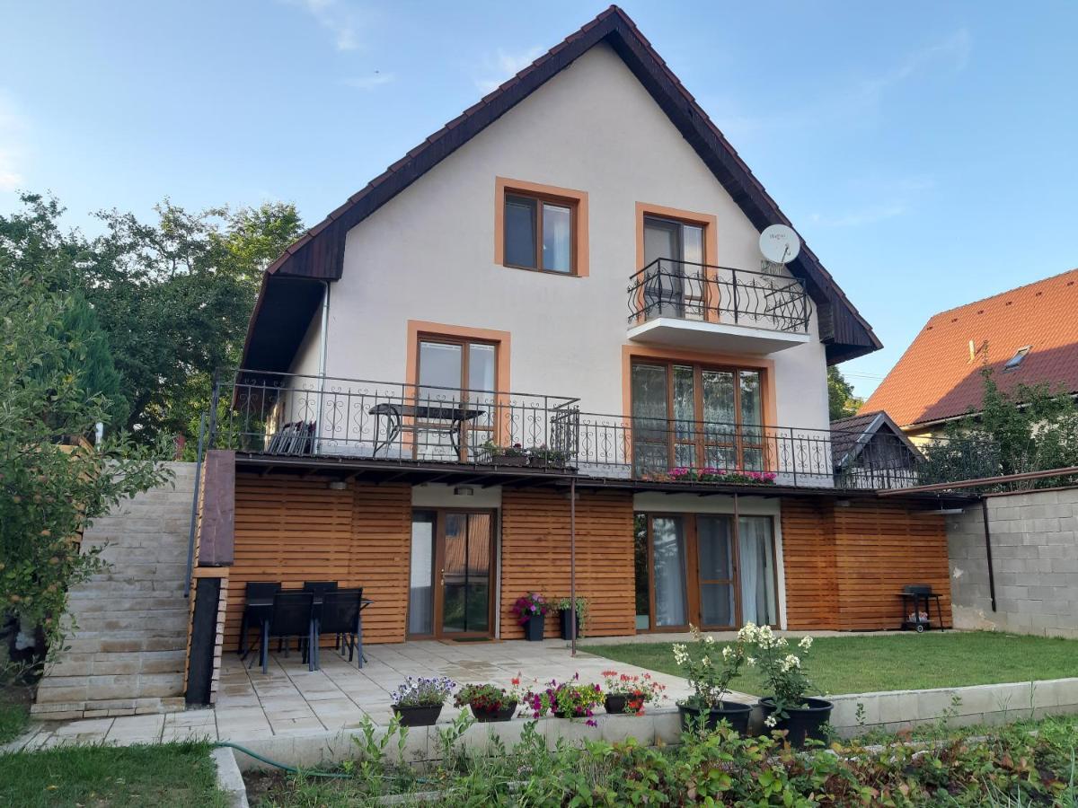 Apartman Pri Kalvarii Банска-Штьявница Экстерьер фото